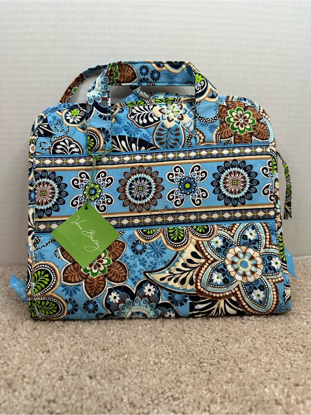 Vera Bradley Light Blue Floral Quilted Hanging Organizer, Bali Blue, 11ins, NWT